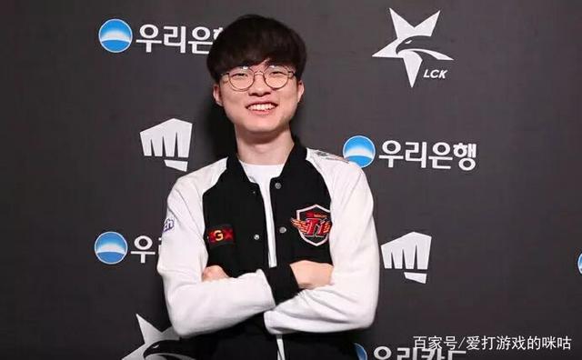 女排半决赛第二回合江苏3：0战胜辽宁，以大比分2：0晋级总决赛张常宁 江苏女排